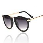 Vintage Black Frame Sungla..