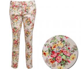 VINTAGE Floral three quarter Pants